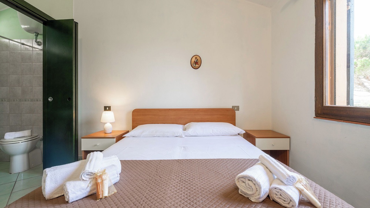 Photo of Bedroom in Calasetta