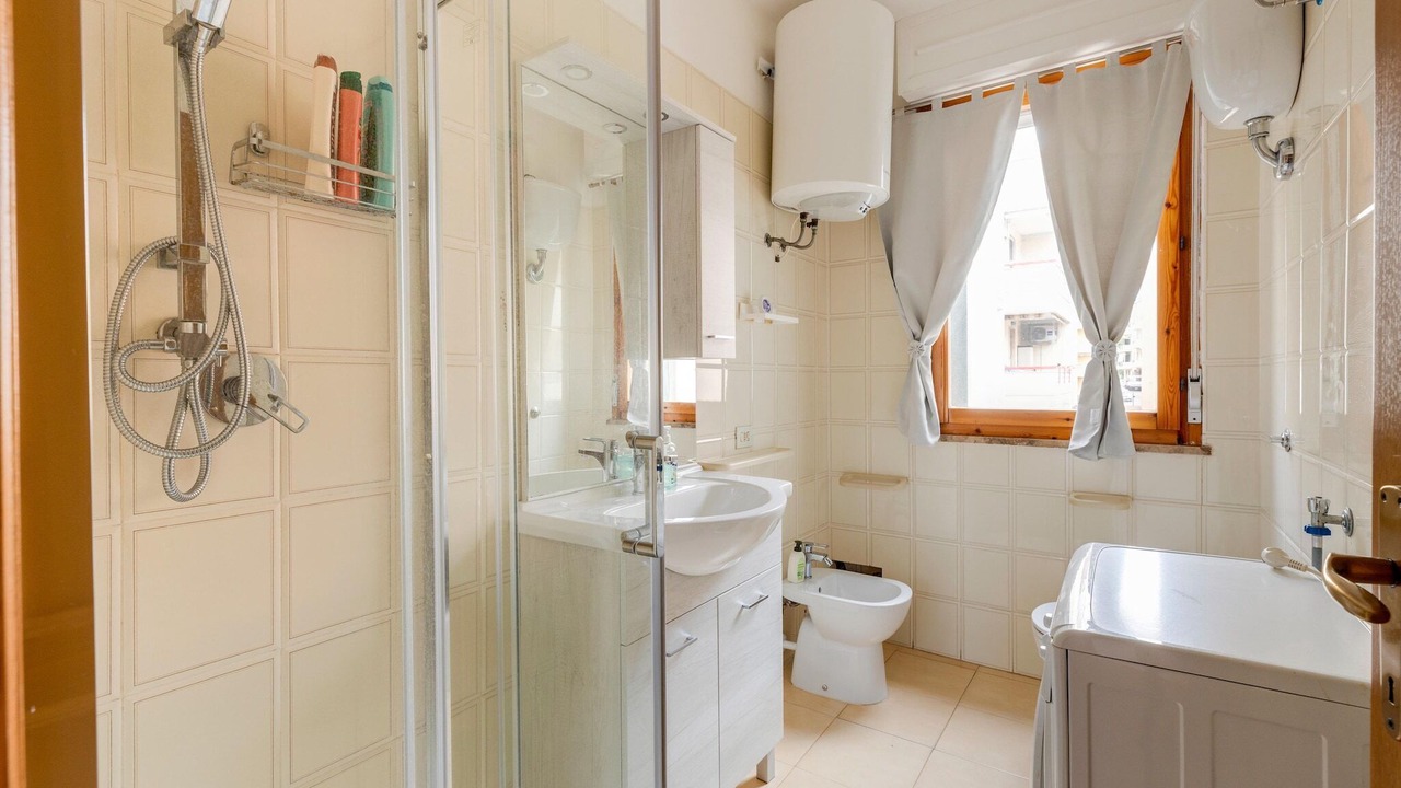 Photo of Bathroom in Lido