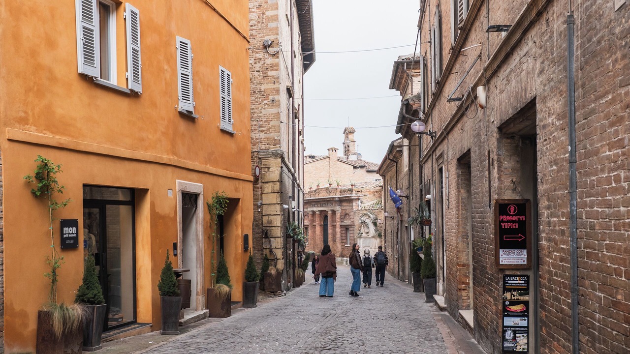 Photo of Others in Urbino