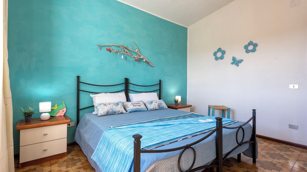 Photo of Bedroom in Eden Beach