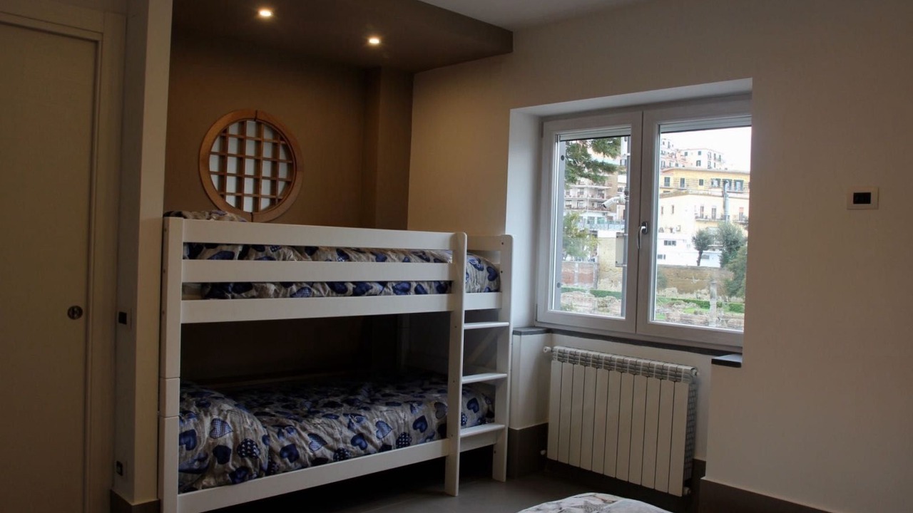 Photo of Bedroom in Pozzuoli