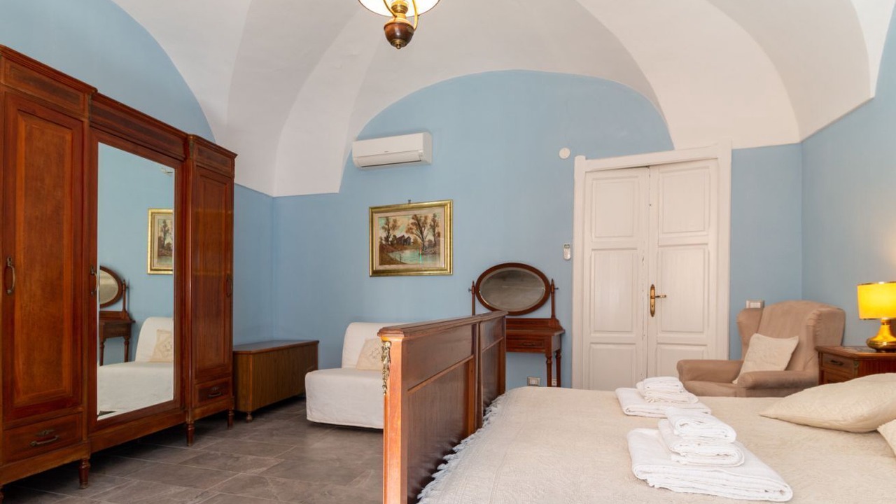 Photo of Bedroom in Bosa Historic Centre