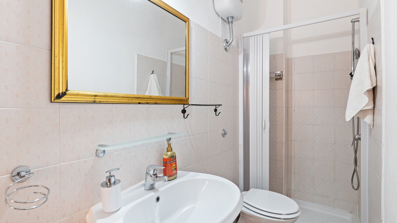 Photo of Bathroom in Bosa Historic Centre