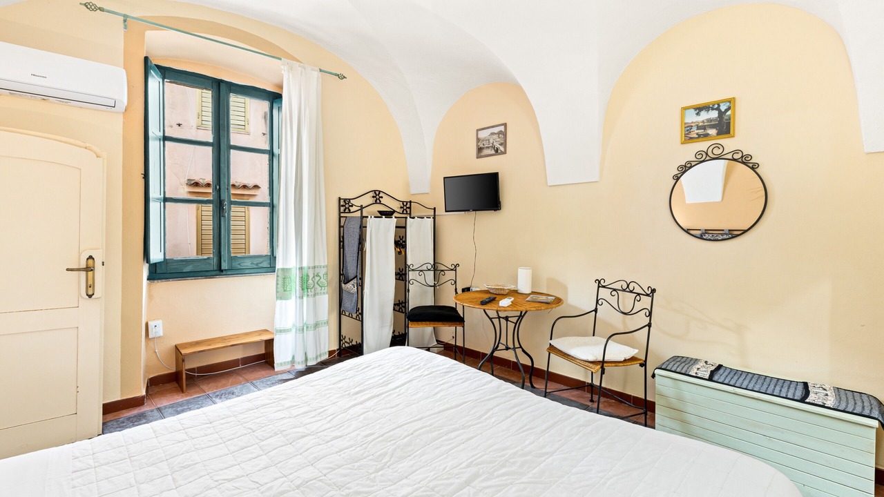 Photo of Bedroom in Bosa Historic Centre