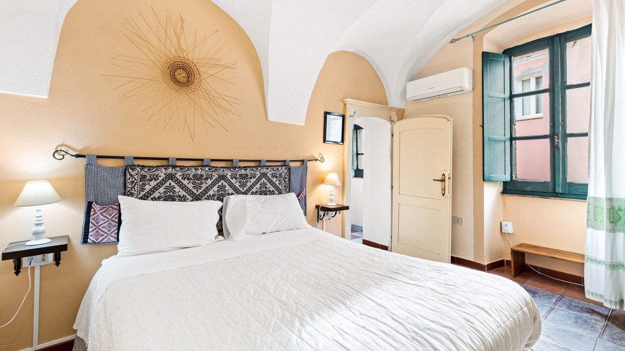 Photo of Bedroom in Bosa Historic Centre