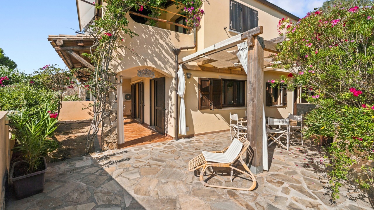 Photo of Patio Balcony in Porto Pino