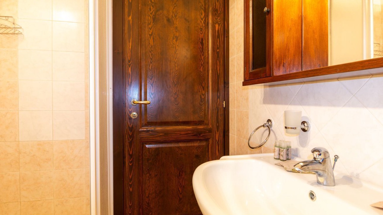 Photo of Bathroom in Cabras