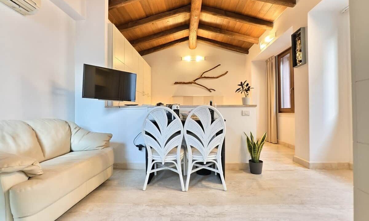 Photo of Livingroom in Marina District