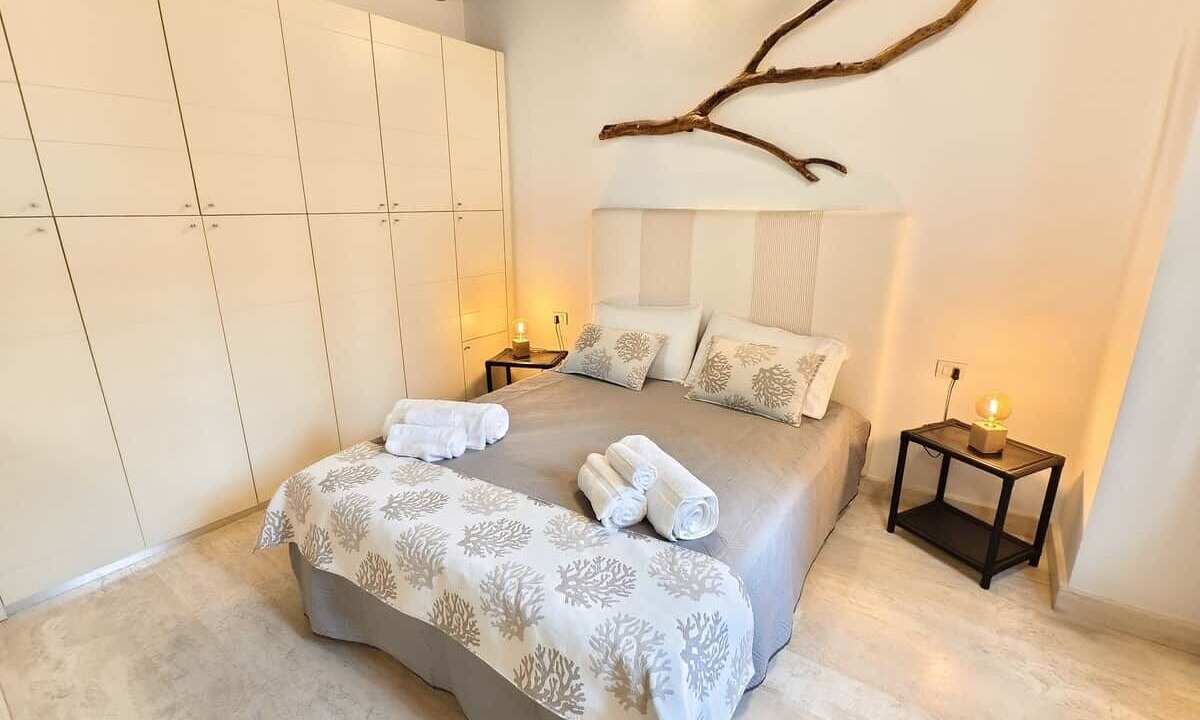 Photo of Bedroom in Marina District