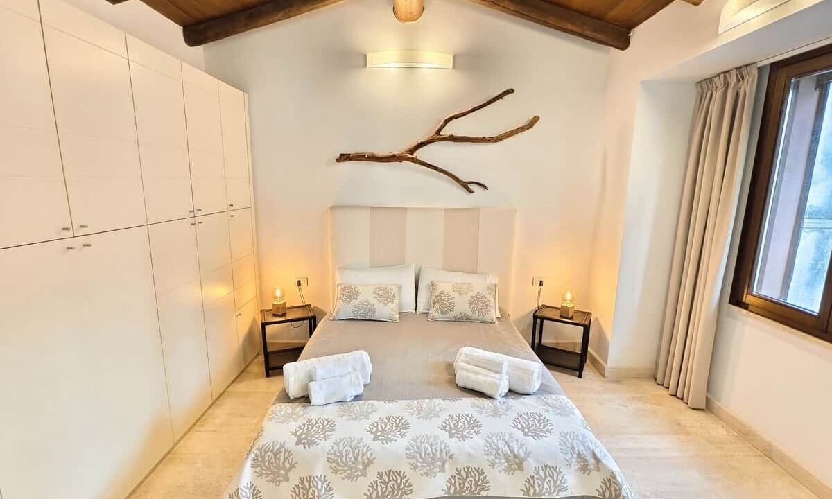 Photo of Bedroom in Marina District