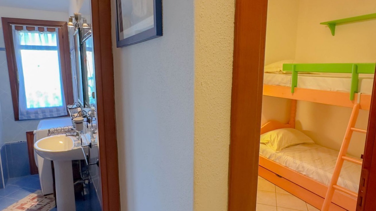 Photo of Bedroom in Limpiddu