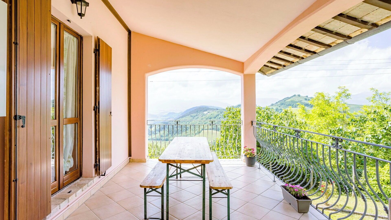 Photo of Patio Balcony in Acqualagna