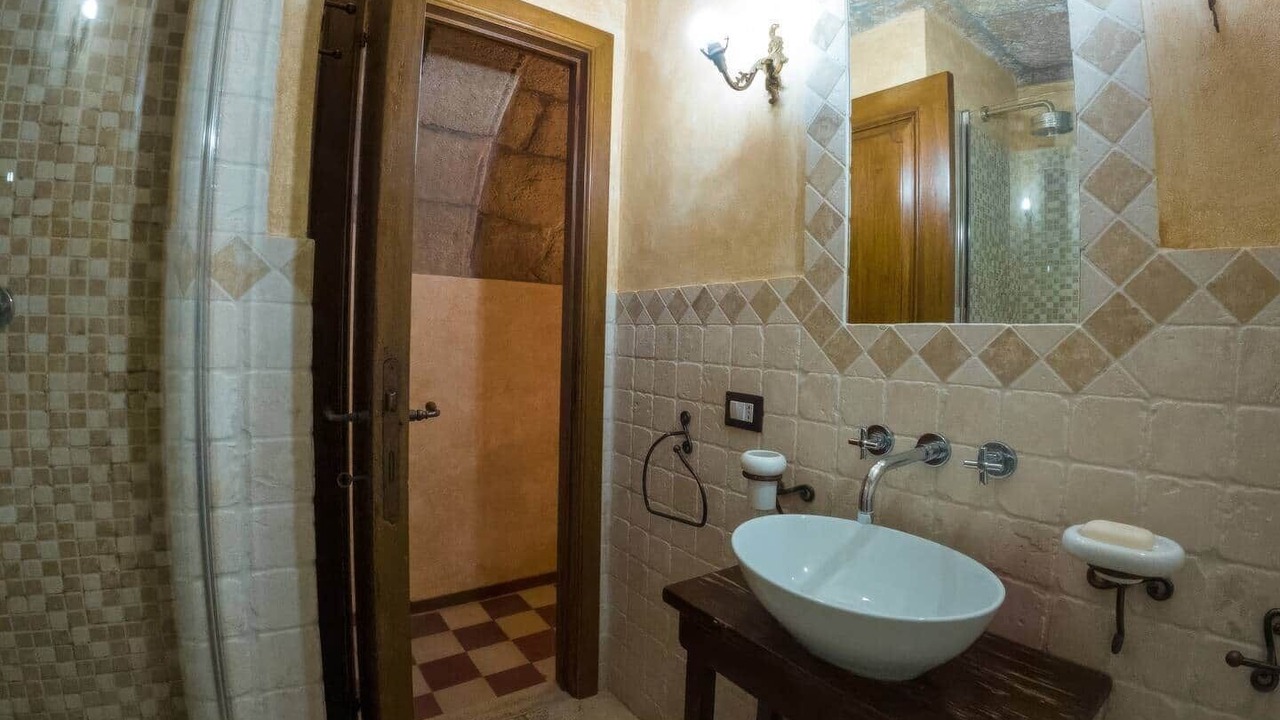 Photo of Bathroom in Bosa Historic Centre