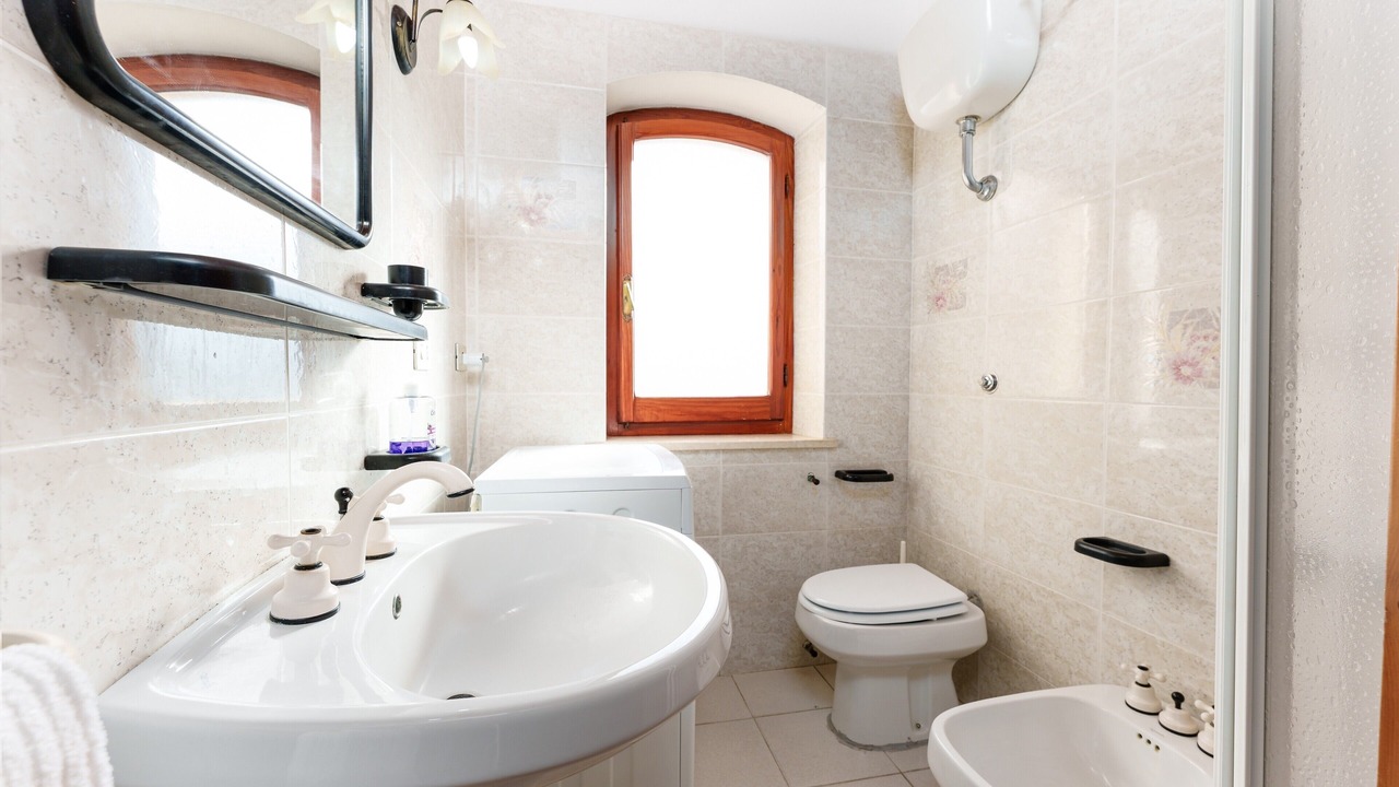 Photo of Bathroom in Orosei