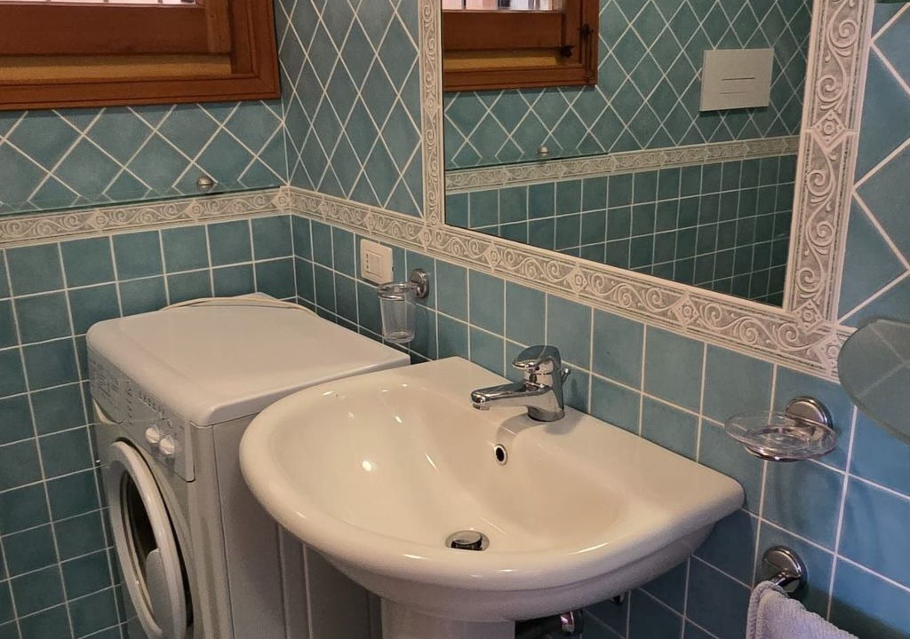 Photo of Bathroom in Golfo di Marinella