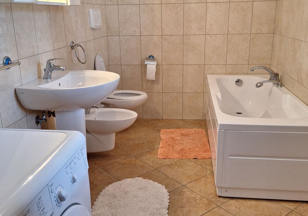 Photo of Bathroom in Irgoli