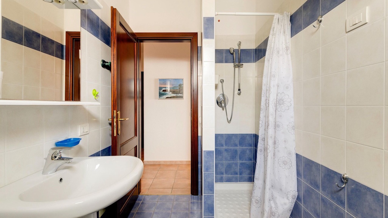 Photo of Bathroom in Castelsardo Historic Centre