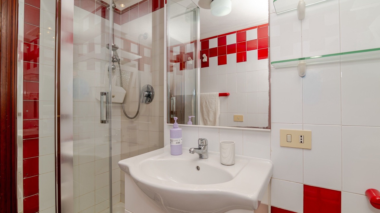 Photo of Bathroom in Porto Taverna