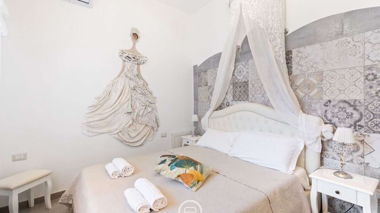 Photo of Bedroom in Oristano Historic Centre