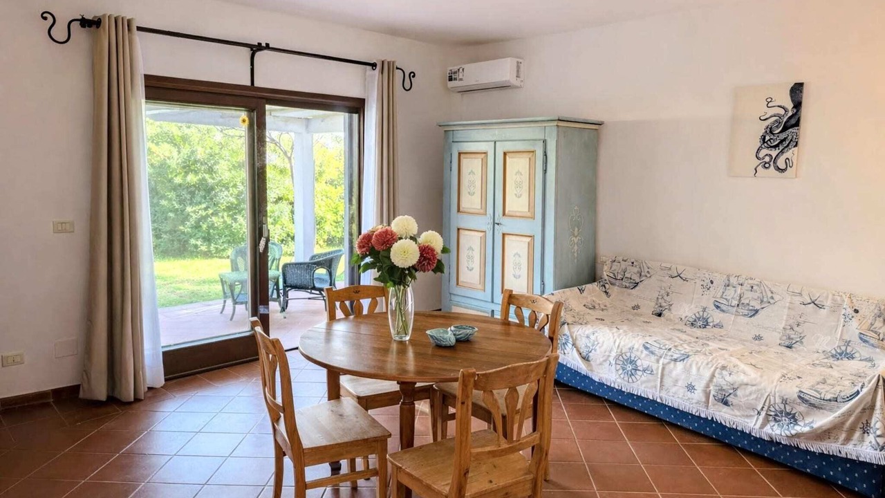Photo of Livingroom in Punta De Su Turrione