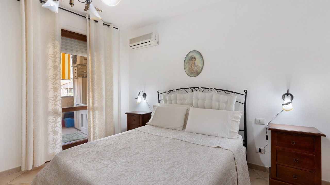 Photo of Bedroom in Oristano Historic Centre