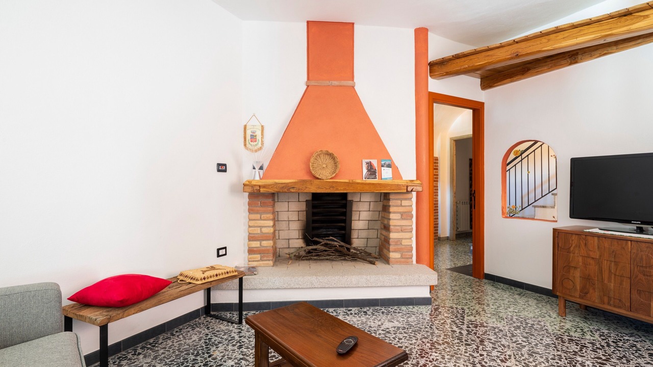 Photo of Livingroom in Villagrande Strisaili