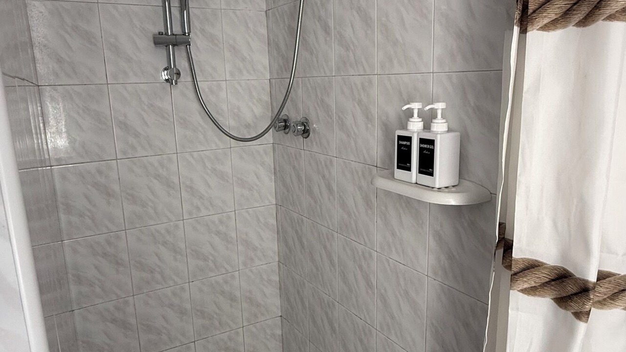 Photo of Bathroom in Magomadas