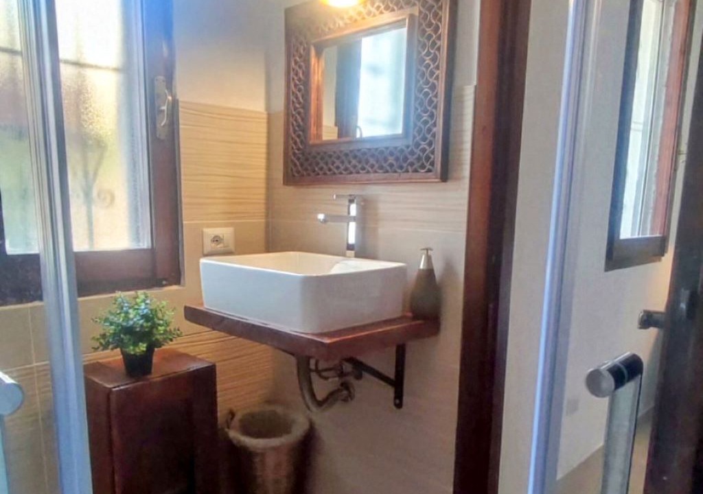Photo of Bathroom in Geremeas