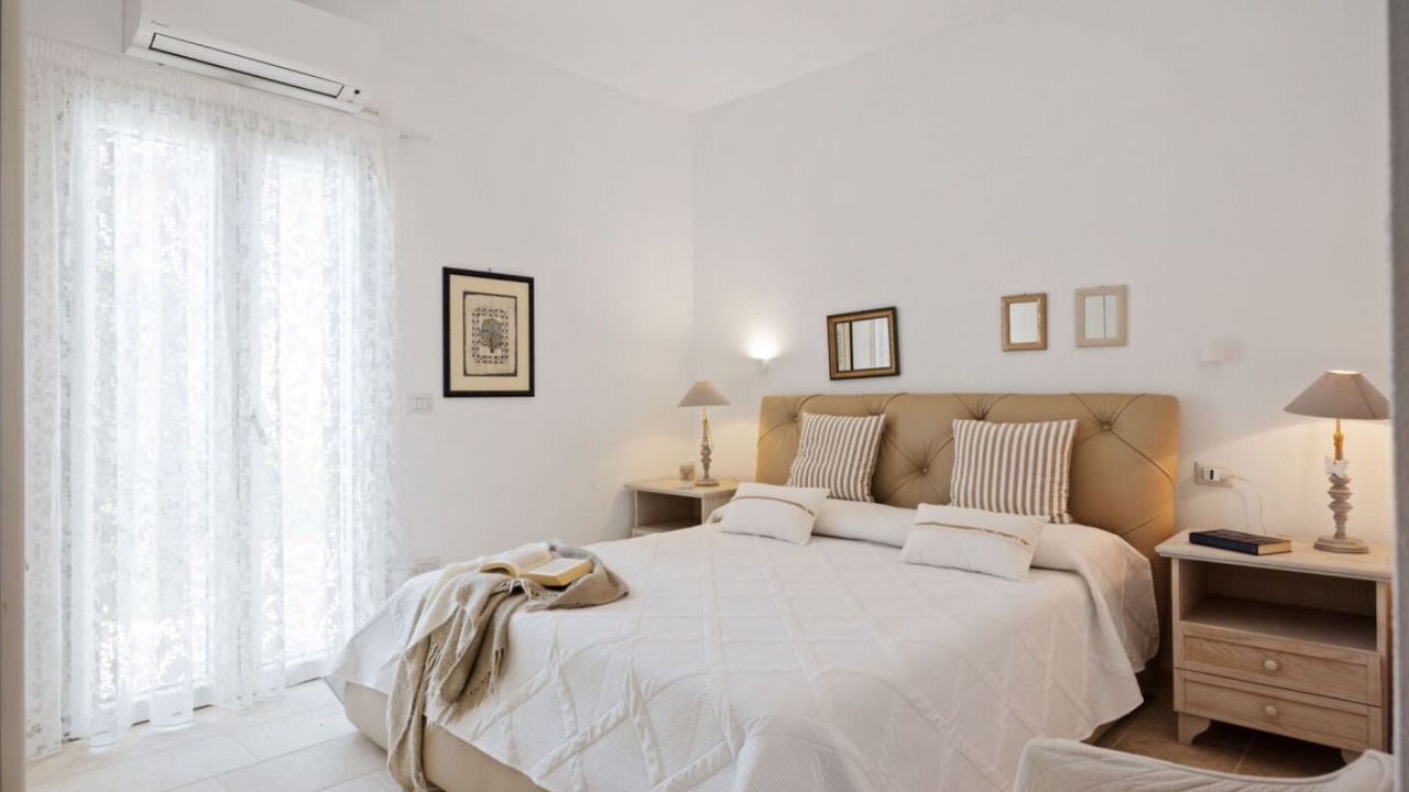 Photo of Bedroom in Baia Caddinas