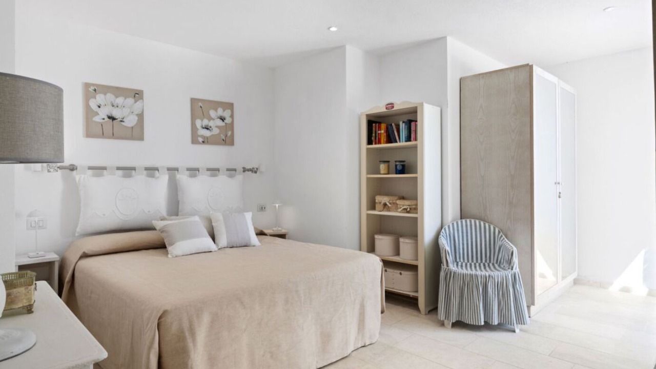 Photo of Bedroom in Baia Caddinas