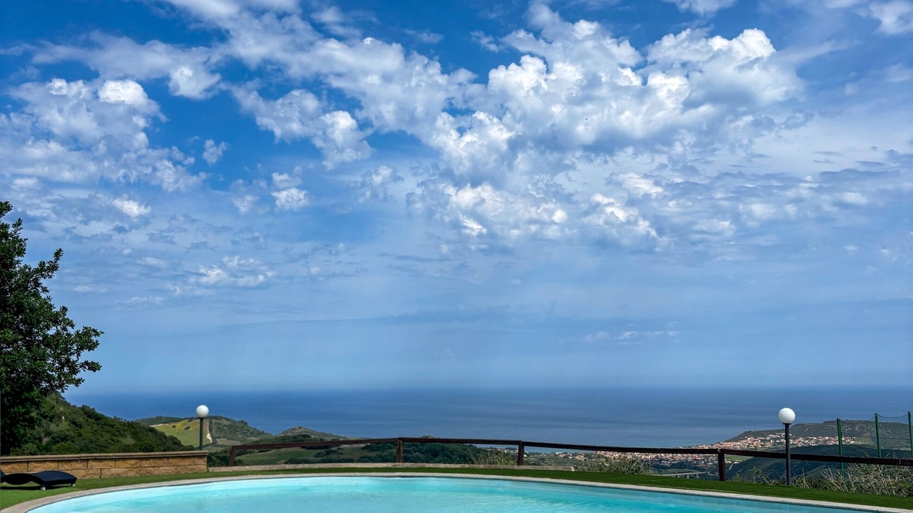 Photo of Outdoor in Tergu