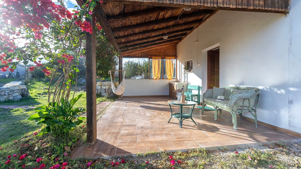 Photo of Patio Balcony in Nulvi