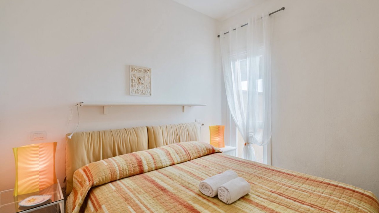 Photo of Bedroom in La Pelosa