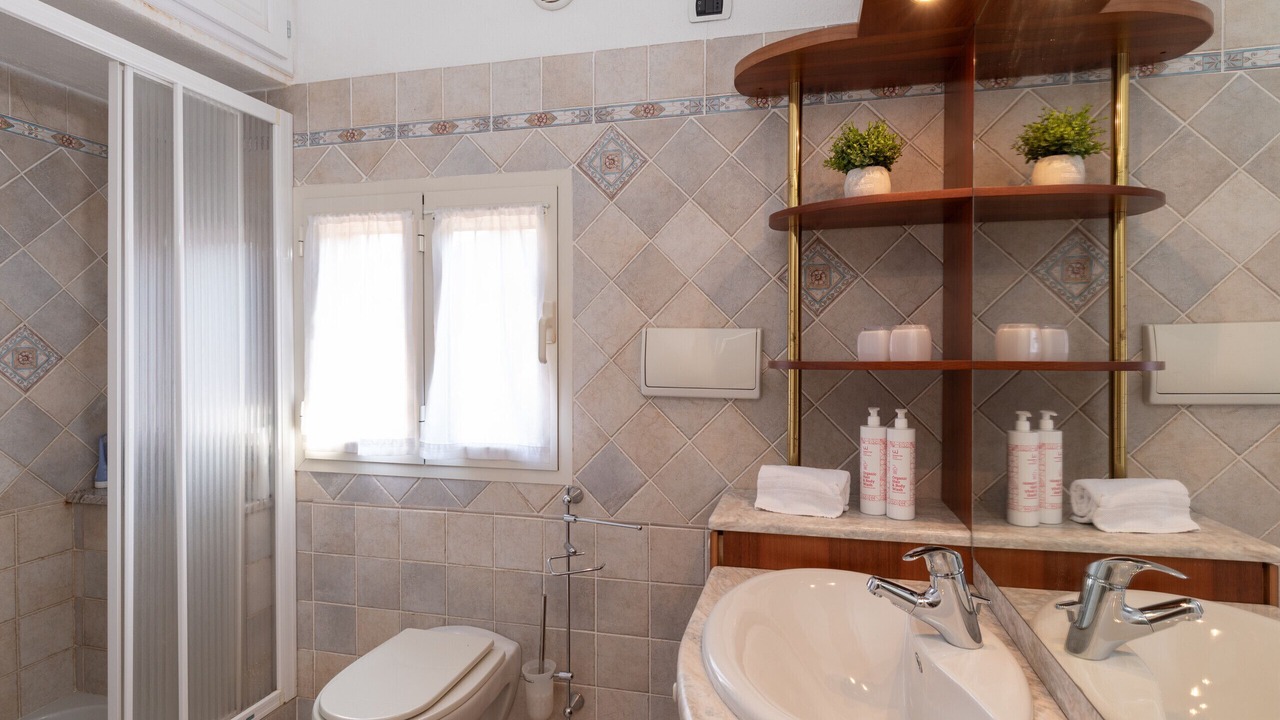 Photo of Bathroom in Porto Istana