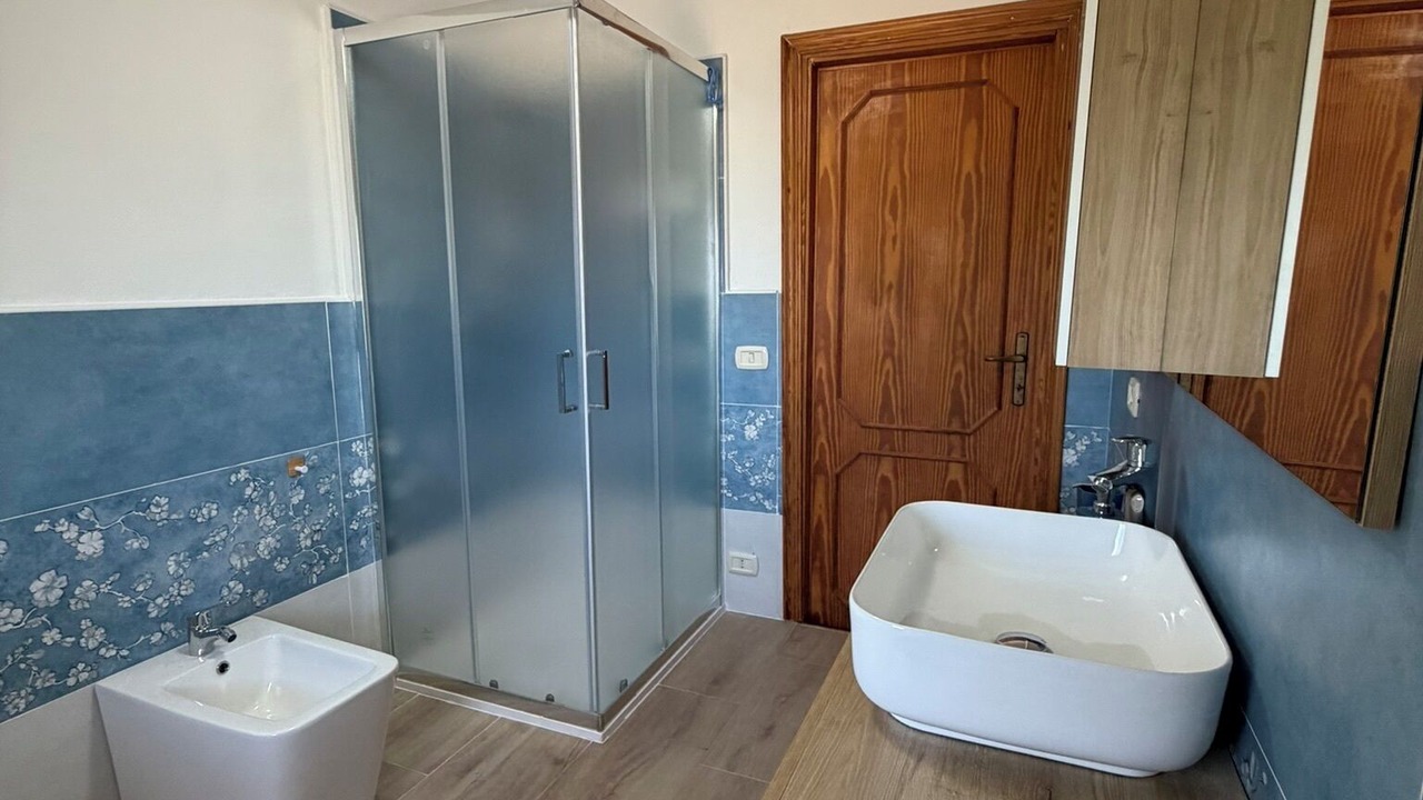 Photo of Bathroom in Eden Beach
