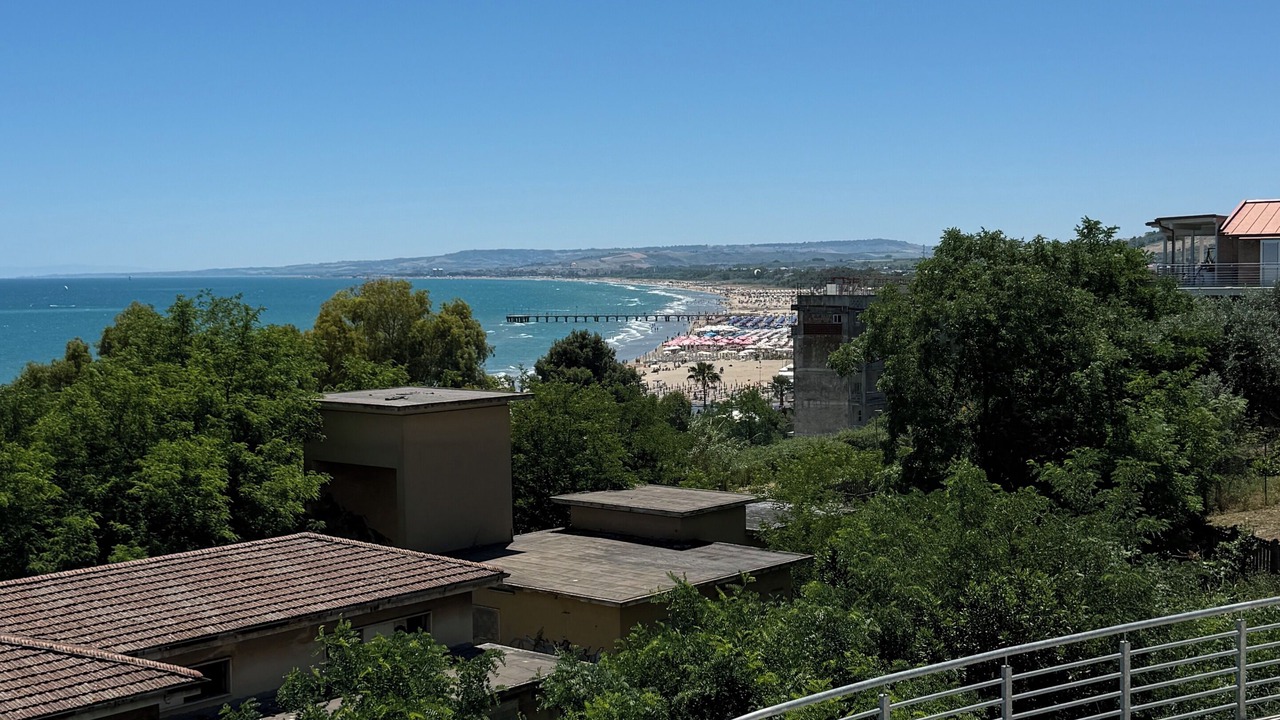 Photo of Others in Vasto