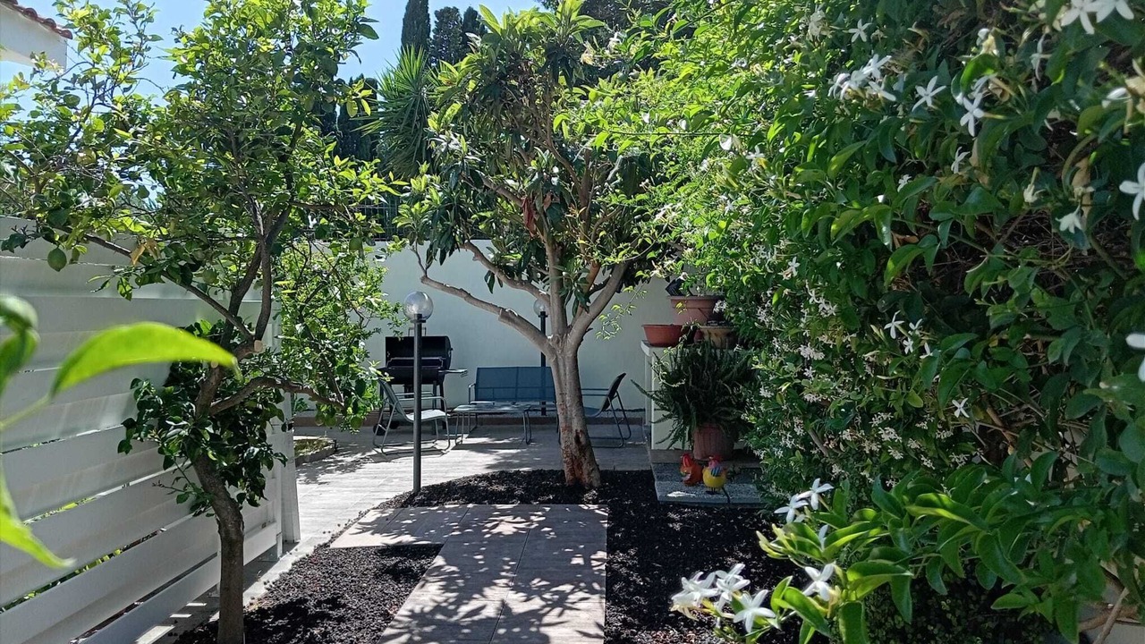 Photo of Outdoor in S'oru e Mari