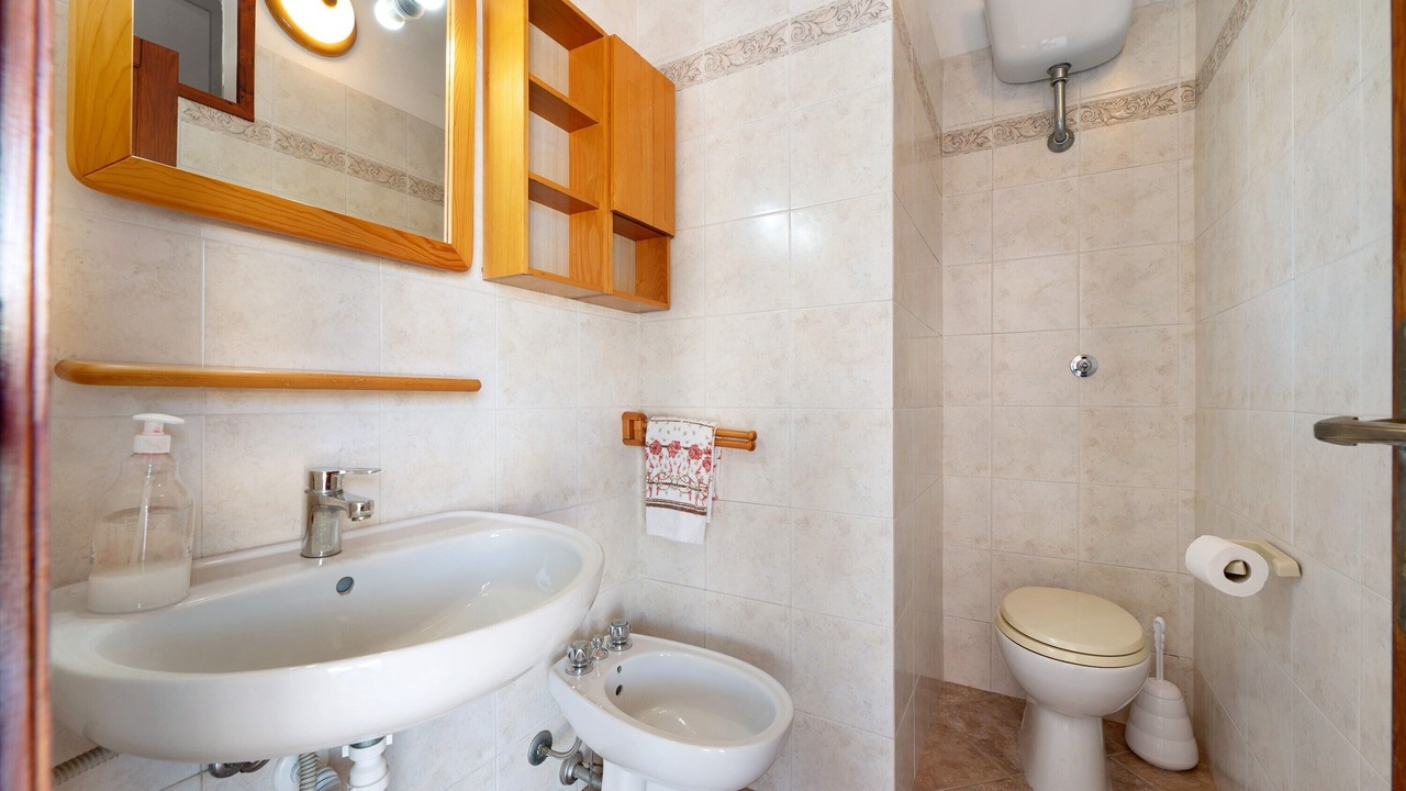Photo of Bathroom in Sarroch