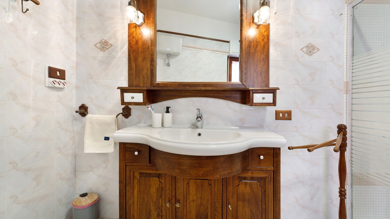 Photo of Bathroom in Sarroch