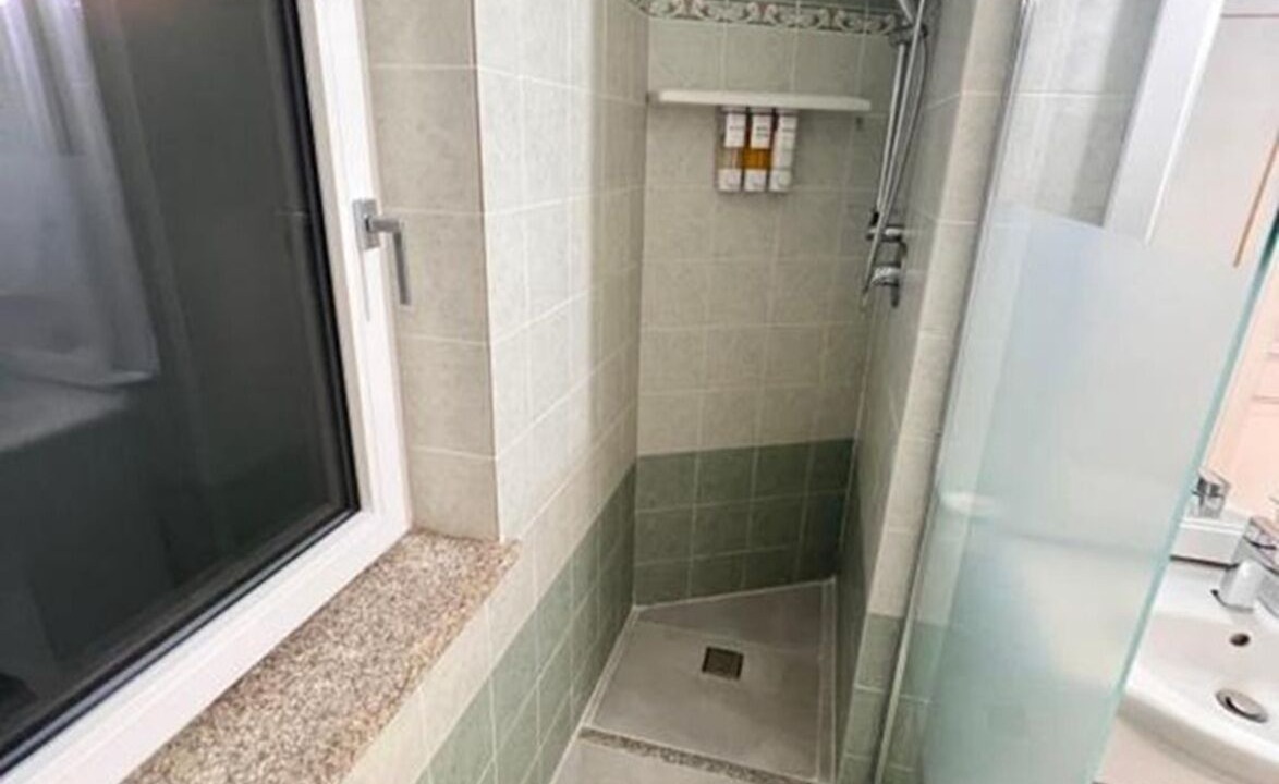 Photo of Bathroom in Porto Istana