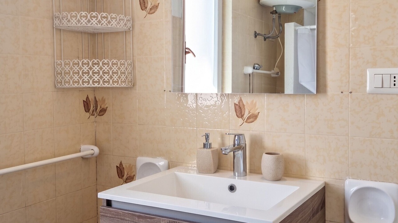 Photo of Bathroom in Calasetta