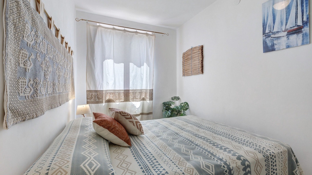 Photo of Bedroom in Eden Beach