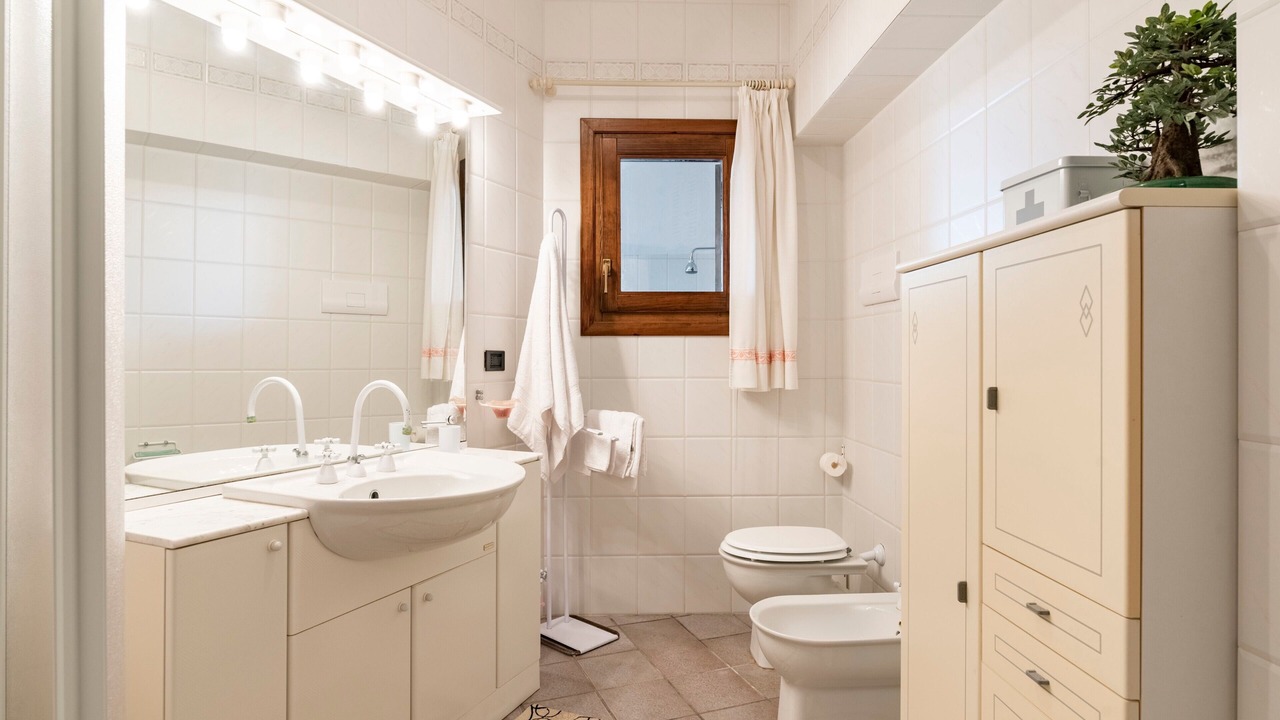 Photo of Bathroom in Santa Reparata