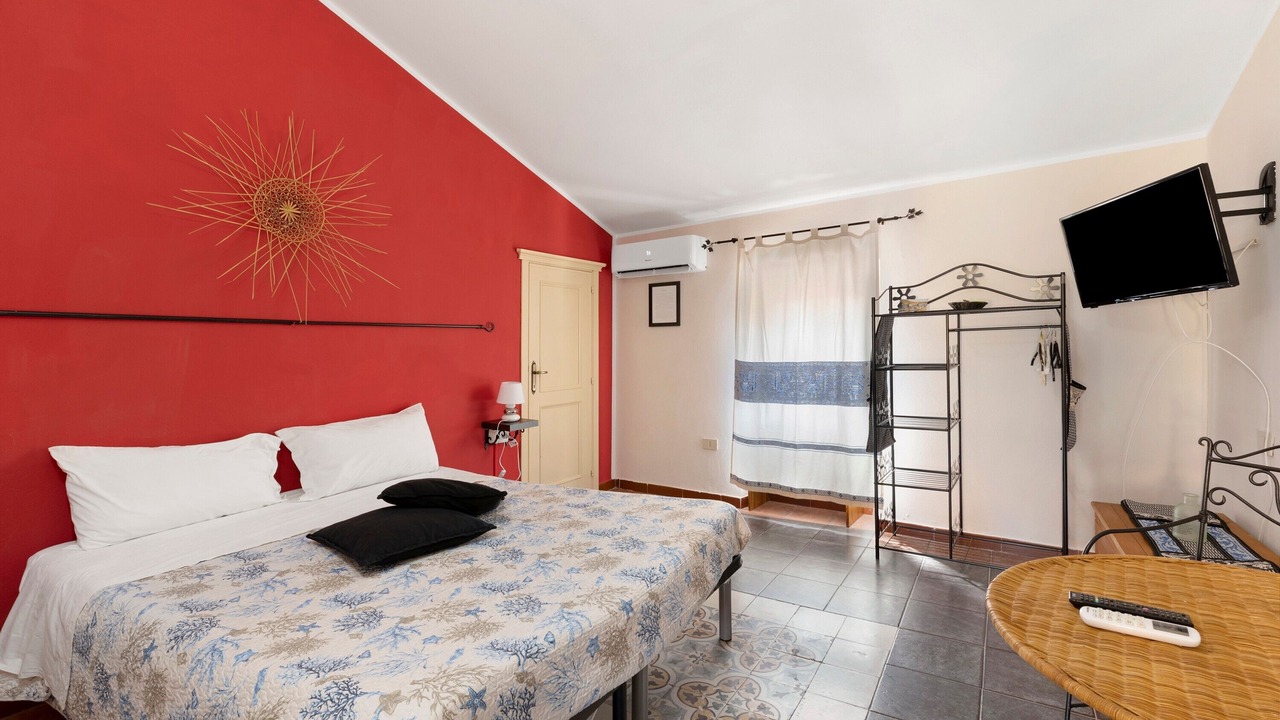 Photo of Bedroom in Bosa Historic Centre
