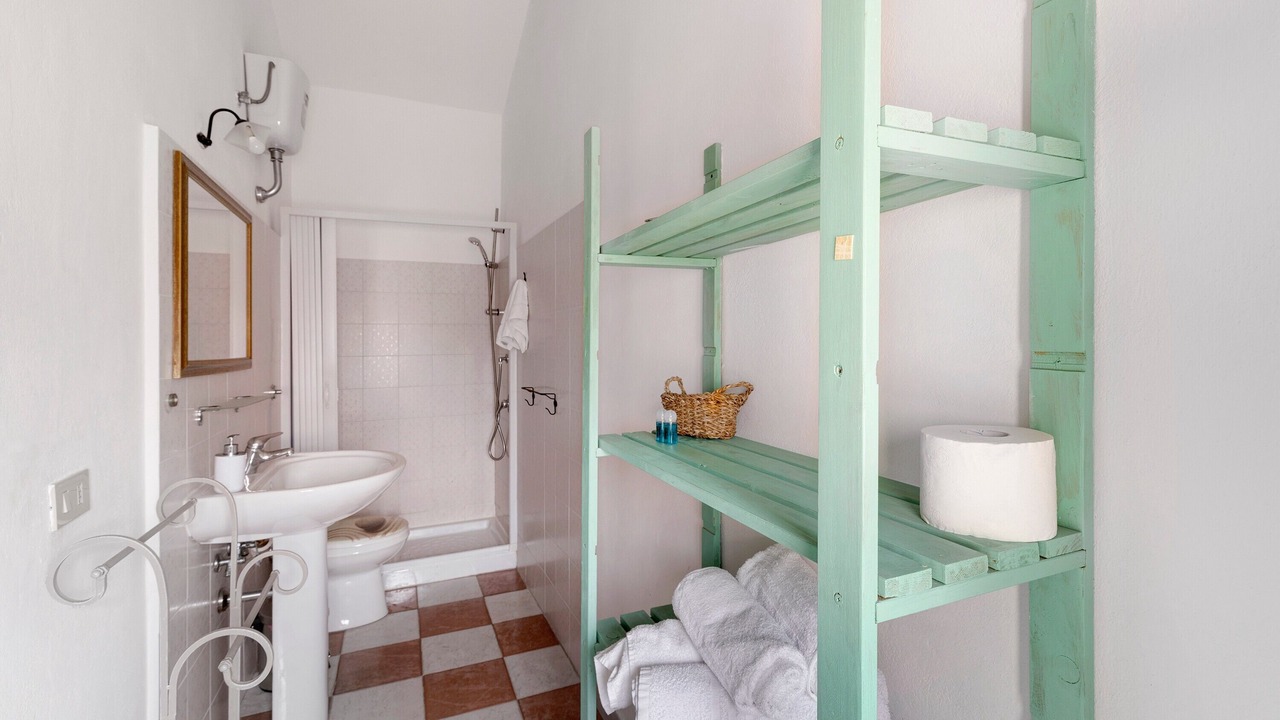 Photo of Bathroom in Bosa Historic Centre