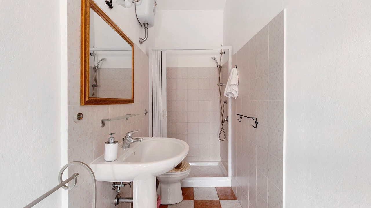 Photo of Bathroom in Bosa Historic Centre