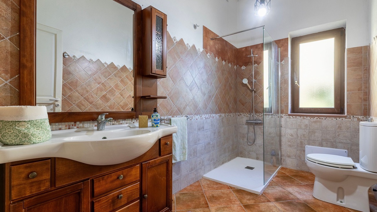 Photo of Bathroom in Nulvi
