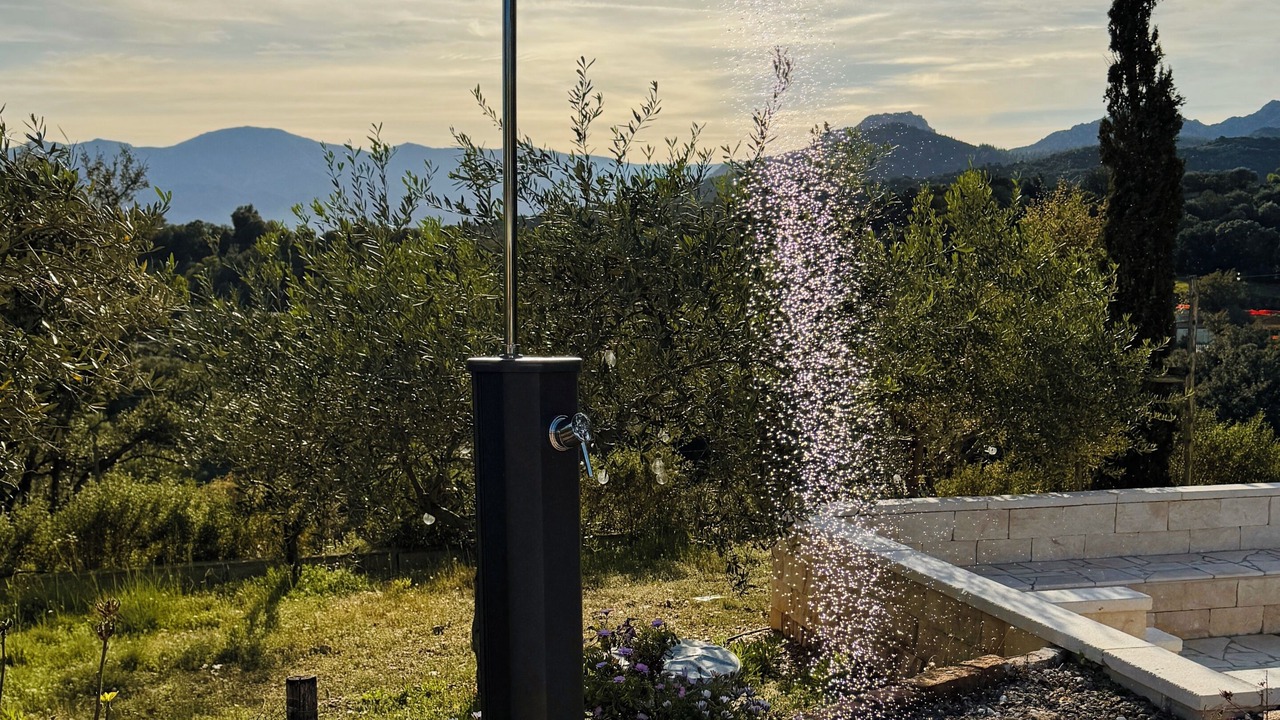 Photo of Outdoor in Triei