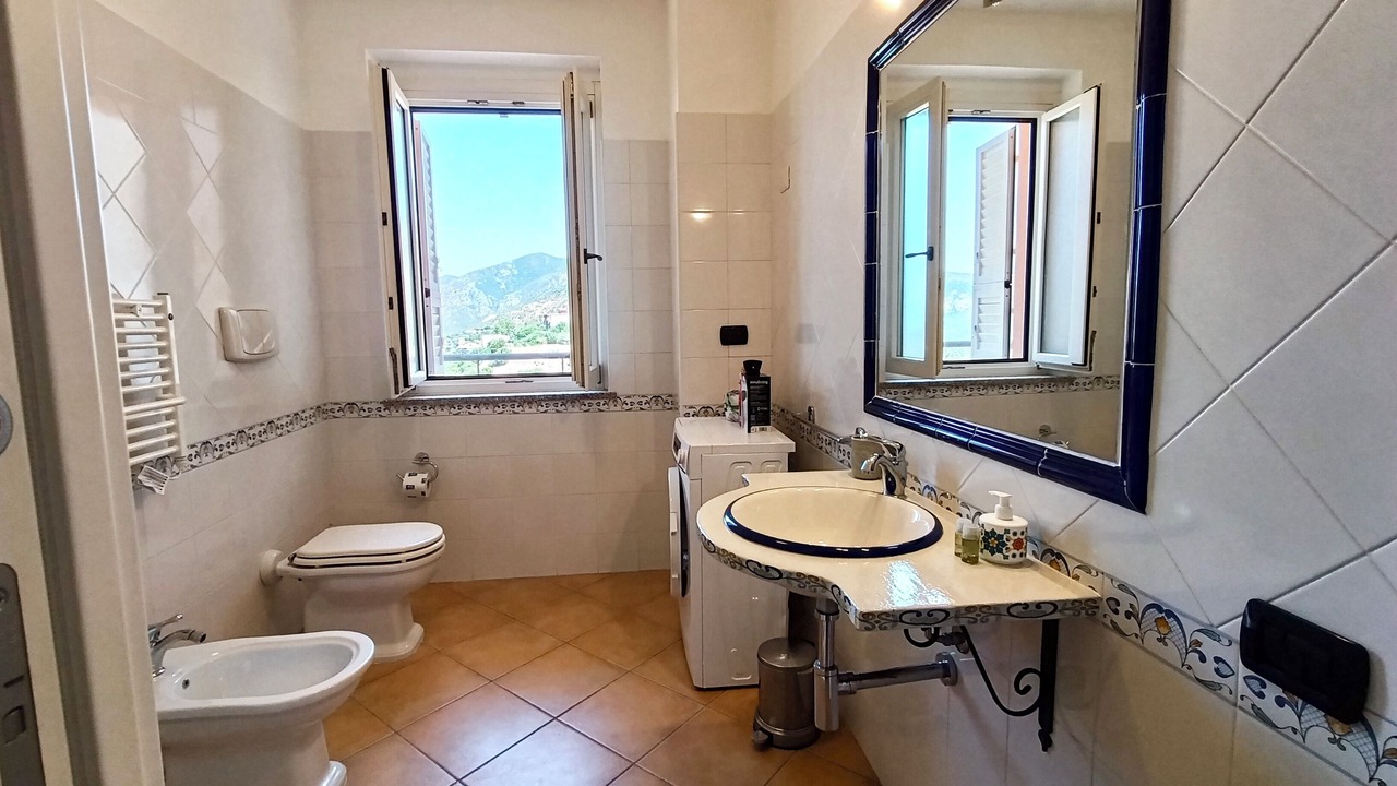 Photo of Bathroom in Nebida