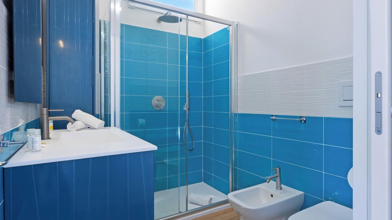 Photo of Bathroom in Poetto
